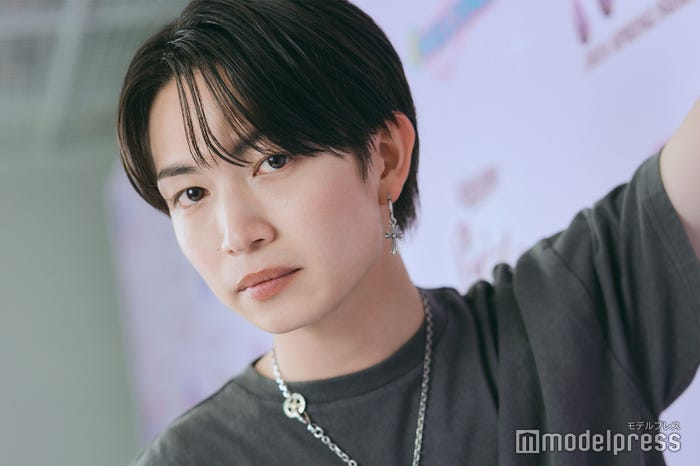 綱啓永(C)モデルプレス