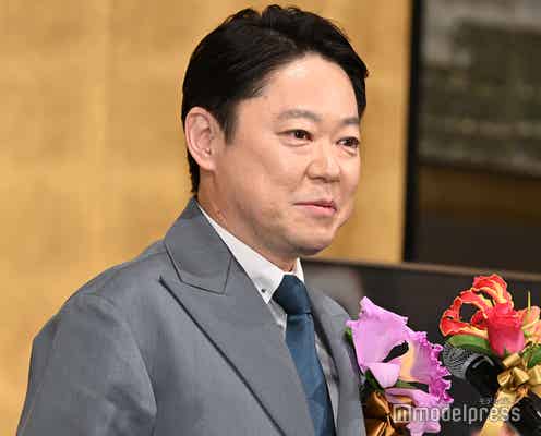 阿部サダヲ、授賞式で“不適切”行動?自虐コメントで笑い起こす【第33回 橋田賞】