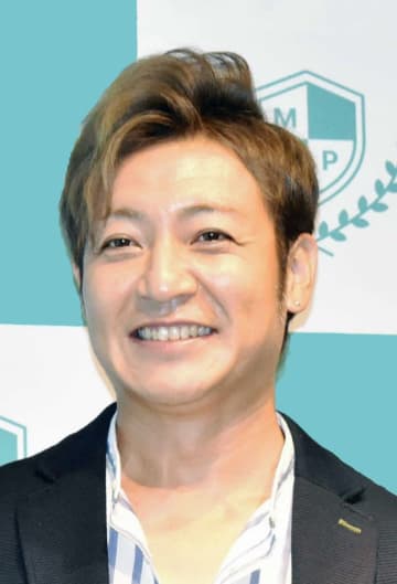 3人の子が海外の5児パパ俳優 第2子成人式の投稿に「胸が熱く」「親としての謙虚さと愛に溢れてる」と反響