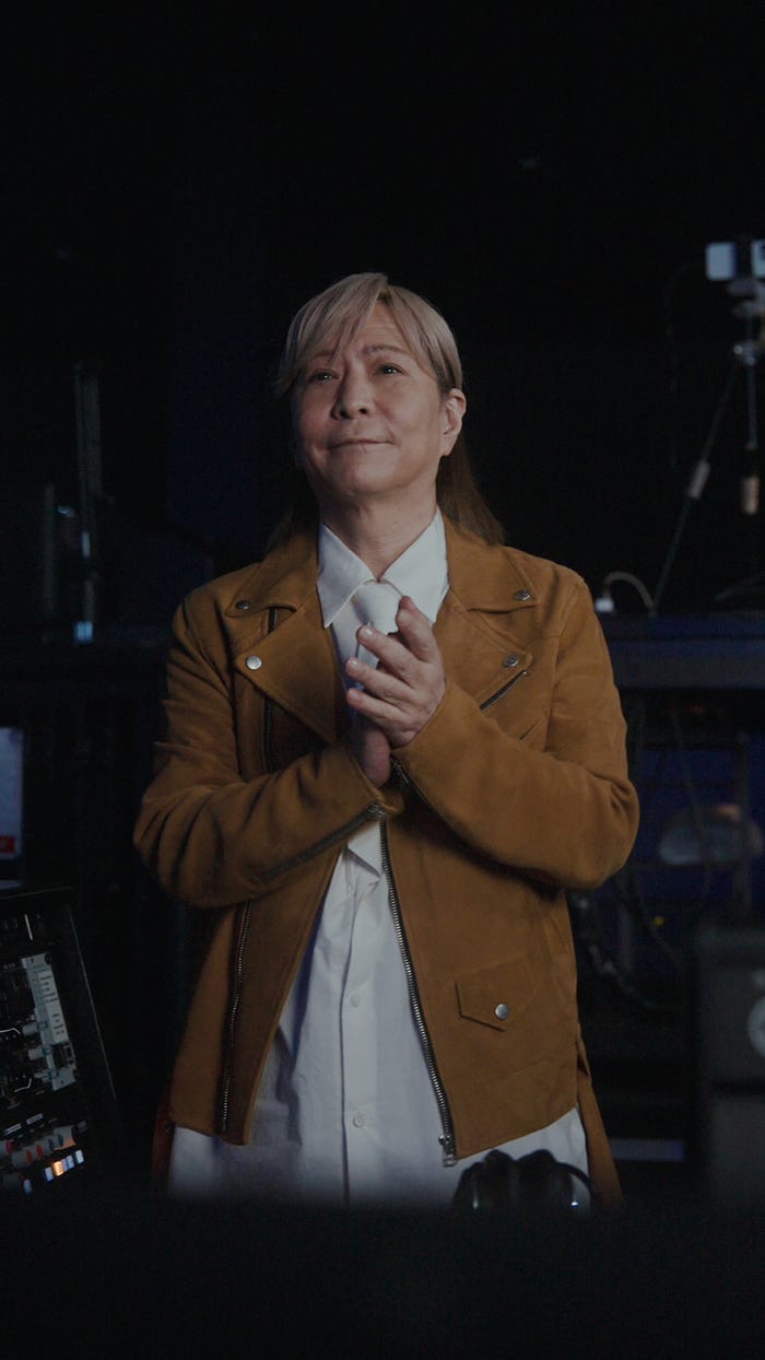 小室哲哉「地下アイドルの方程式」(C)DMMショート