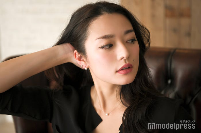 結子(C)モデルプレス