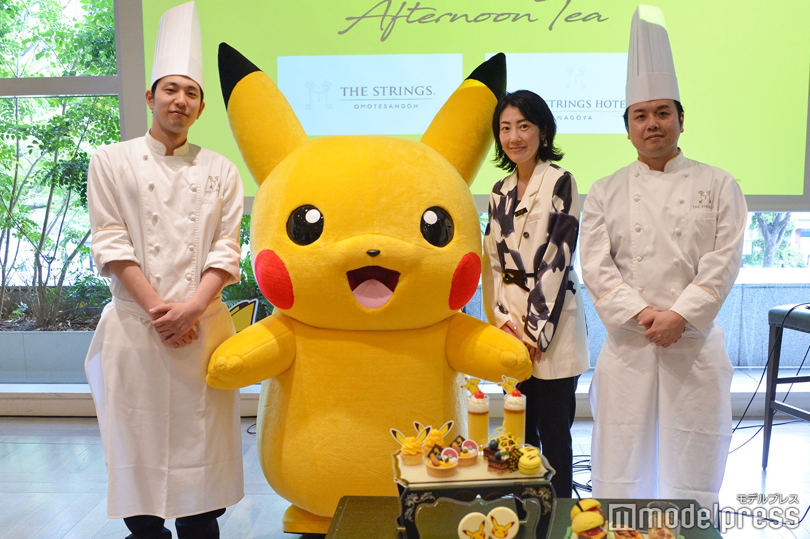 ピカチュウがスペシャルゲストとして登場　※実際のアフタヌーンティーにはピカチュウは登場しません。（C）モデルプレス