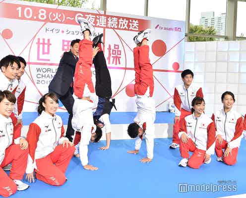Hey! Say! JUMP知念侑李、倒立でフォトセッション参加 筋力に松岡修造も驚き「ゼロ支えですよ」