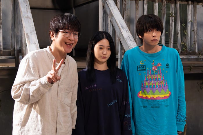 及川光博、白鳥玉季、手越祐也「ぼくたちん家」第5話(C)日本テレビ