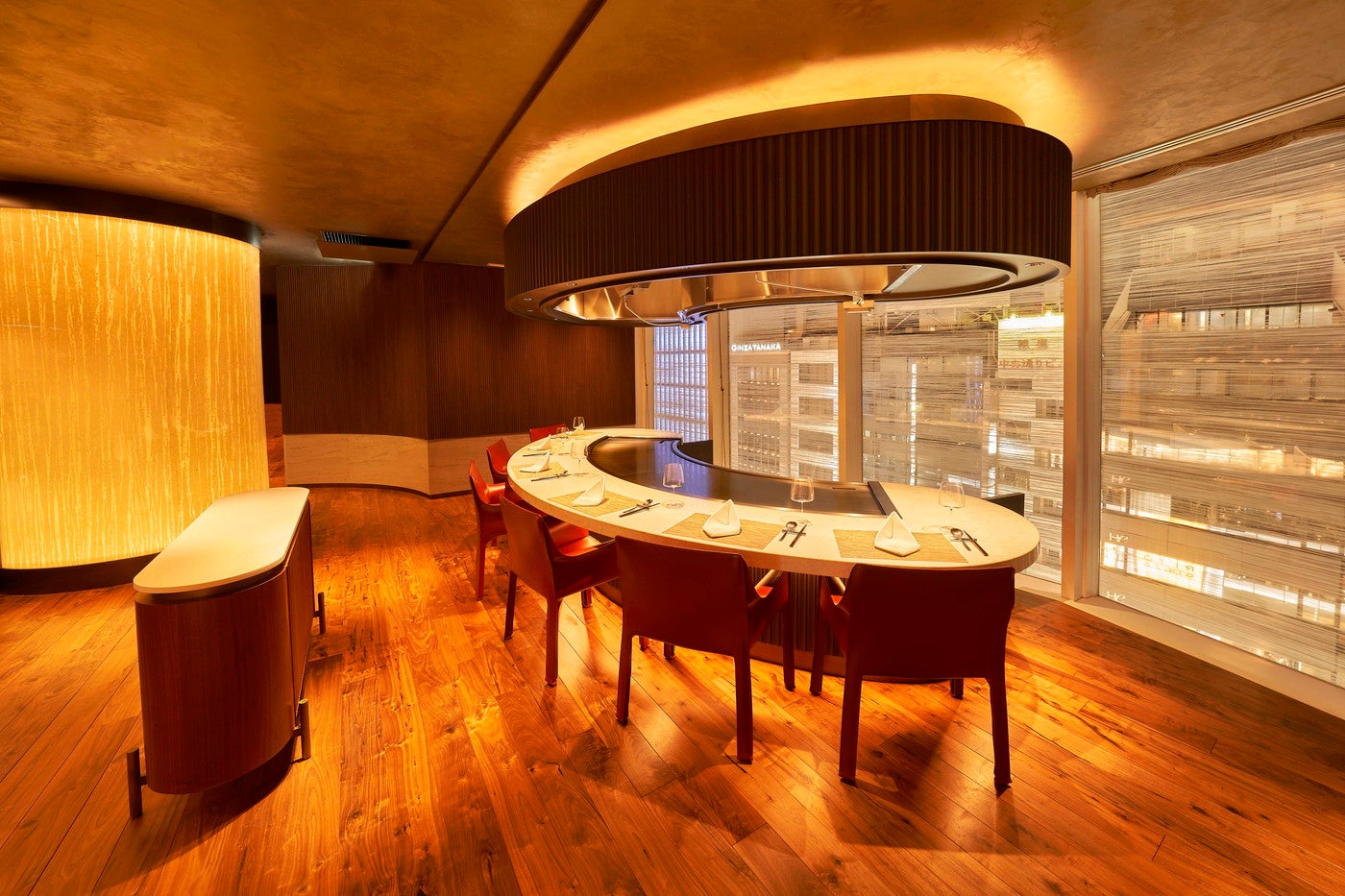 ウルフギャング・ステーキハウス by ウルフギャング・ズウィナー テッパン／提供画像