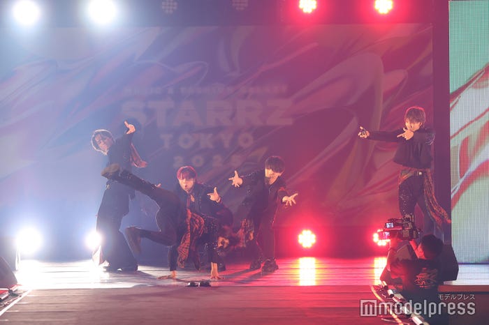 アナタシア(C)モデルプレス