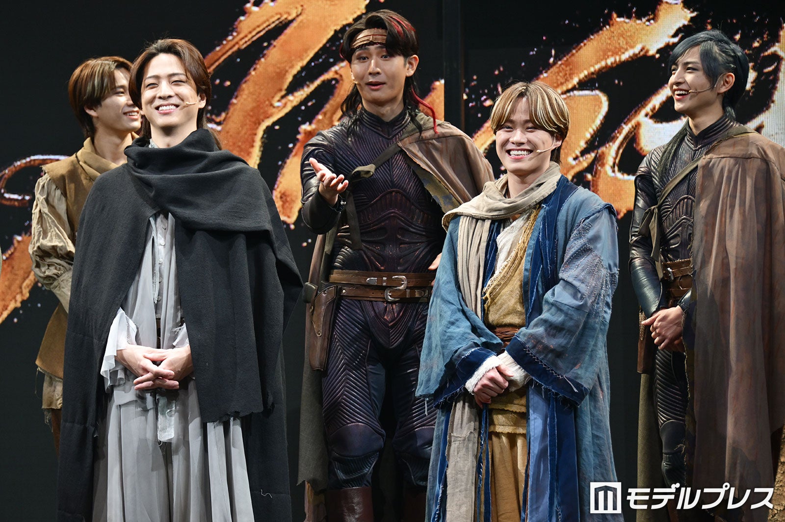 リハ中に突然「～やんなぁ？」と関西弁が飛び出した大橋和也を再現する猪狩蒼弥（C）モデルプレス