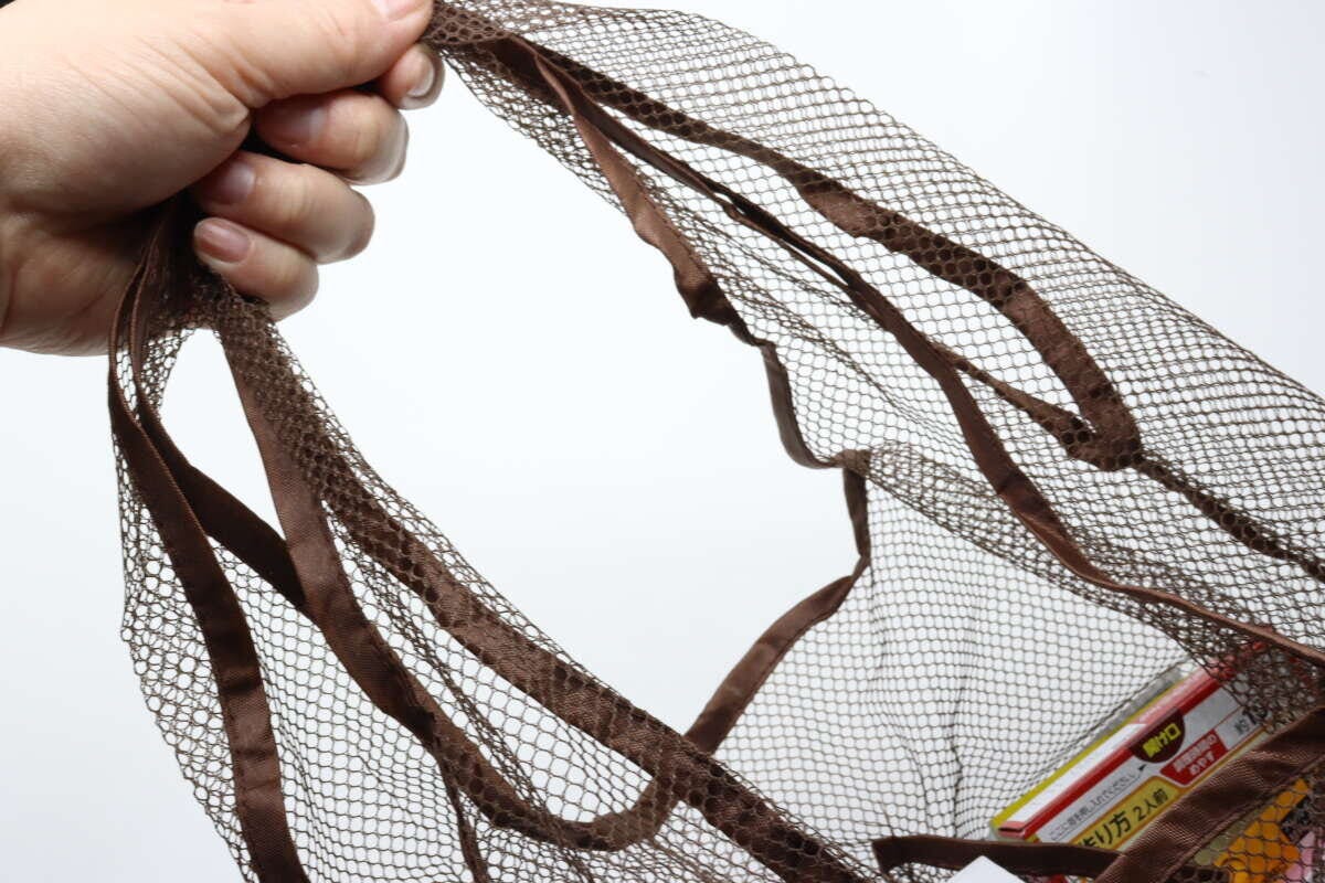 仕切り付メッシュバッグ　ダイソー　ハンドル