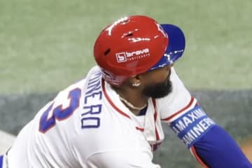 ドミニカ共和国が歴史的な一発！スキーンズからカミネロが先制弾 大会記録を塗り替える今大会チーム15本目 スタンドが熱狂