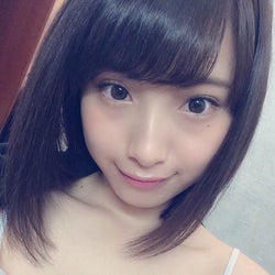 日本一かわいい女子高生“りこぴん”「サンデー」表紙に抜てき<オフショット&コメント到着>