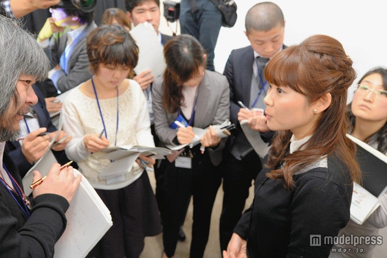 小保方氏が涙　“STAP細胞”問題について謝罪