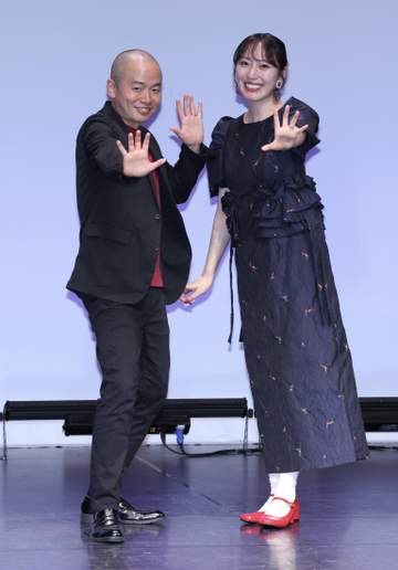 元AKB松井咲子＆元ゾフィー上田航平 初のイベント夫婦共演 マーベル作品の面白さを熱弁