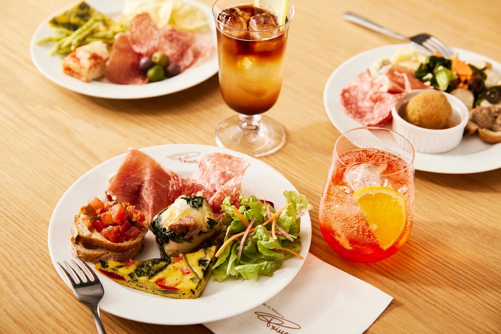 スターバックス リザーブ ストア　銀座マロニエ通り／画像提供：スターバックスコーヒージャパン