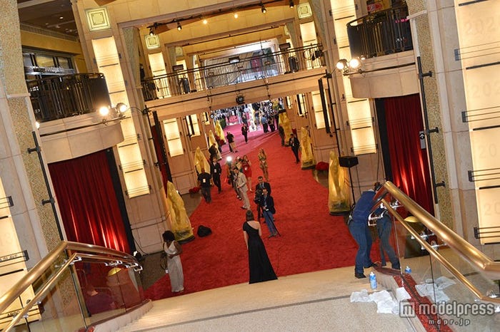 第87回アカデミー賞、レッドカーペット会場準備の様子(米・ドルビー・シアター/画像:モデルプレス)