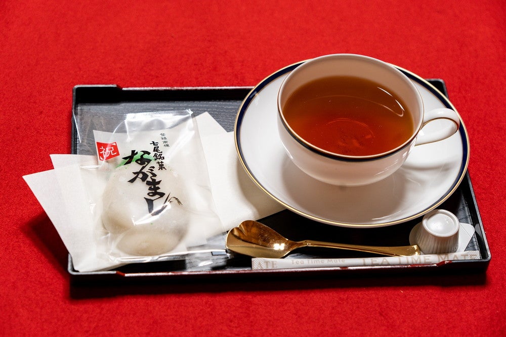 和紅茶と七尾銘菓／画像提供：和倉温泉観光協会