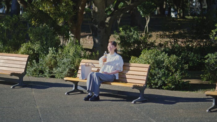 新垣結衣/新CM「わたしの味方」篇より(提供写真)