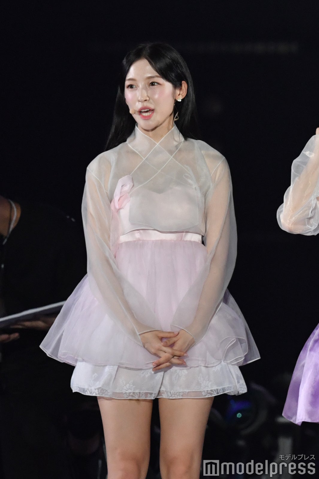 （C）モデルプレス