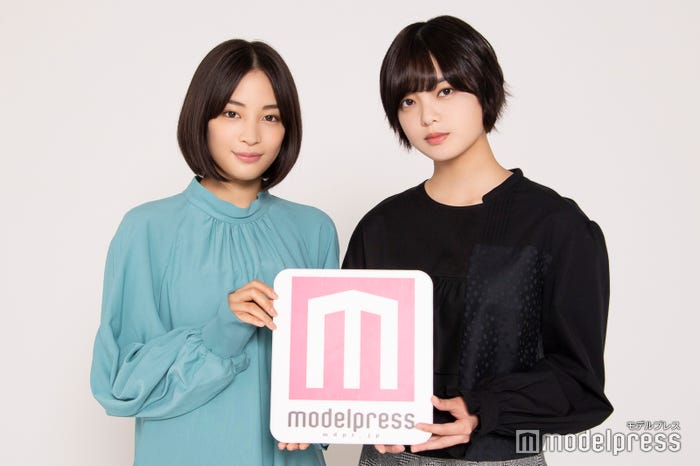 広瀬すず×平手友梨奈(C)モデルプレス