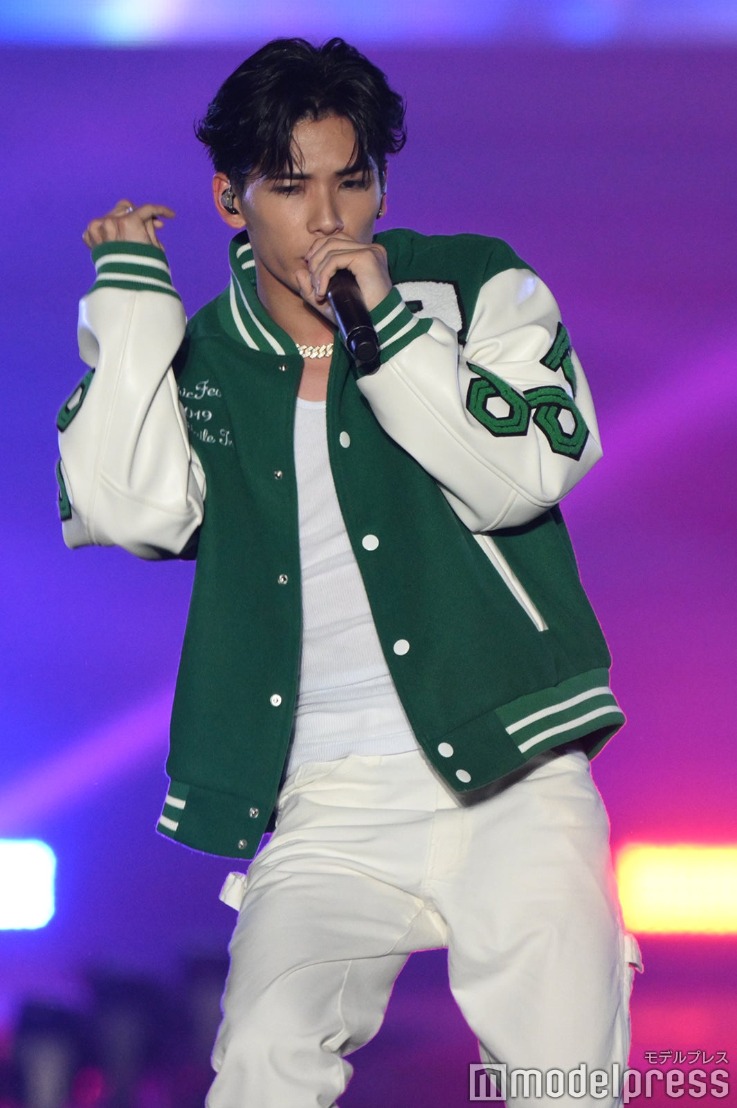 小波津志／PSYCHIC FEVER（C）モデルプレス