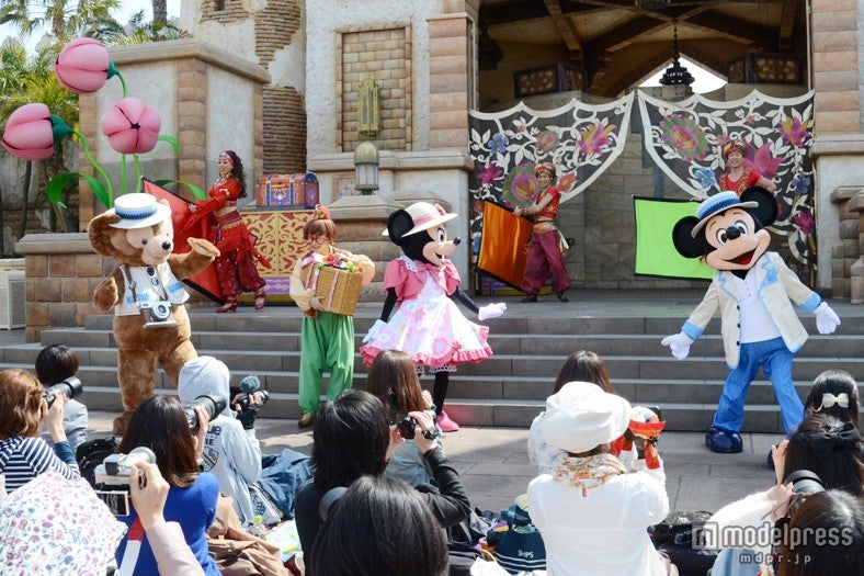 ディズニーシー、ミニショー「スプリングタイム・サプライズ」