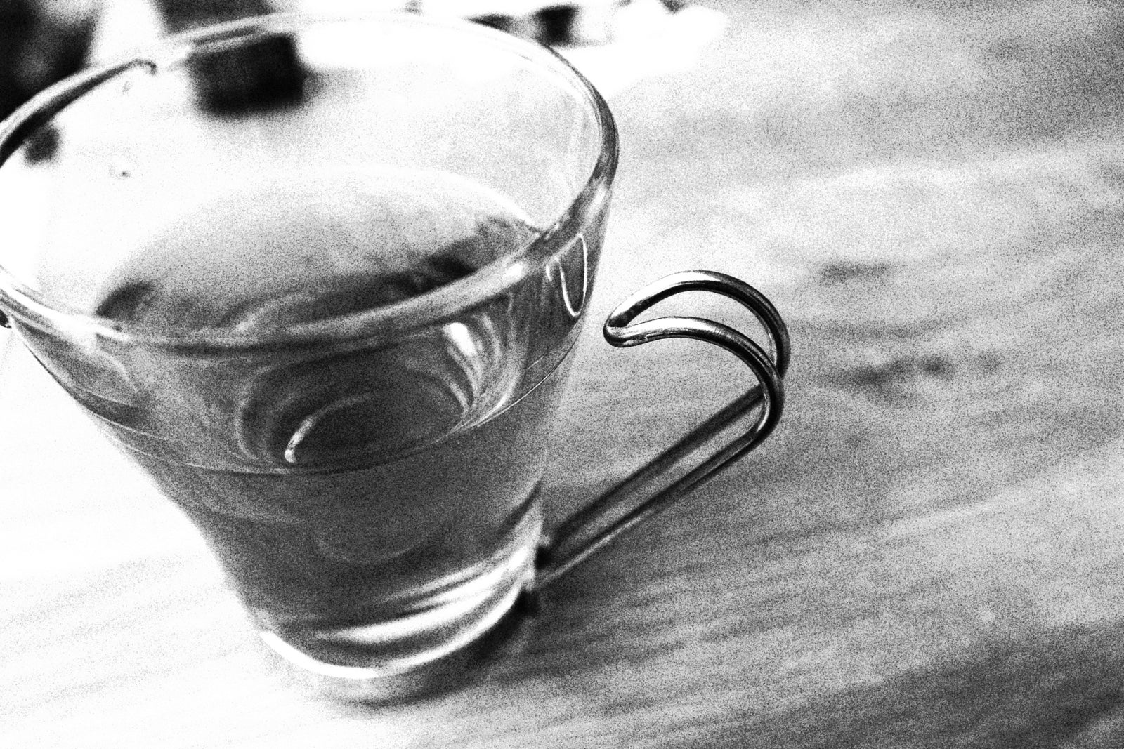 めるるさん撮影／フィルター：ラフモノクロ（EOS M100で撮影）