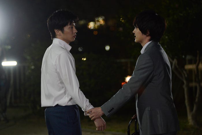 田中圭、林遣都/「おっさんずラブ」第2話より(C)テレビ朝日