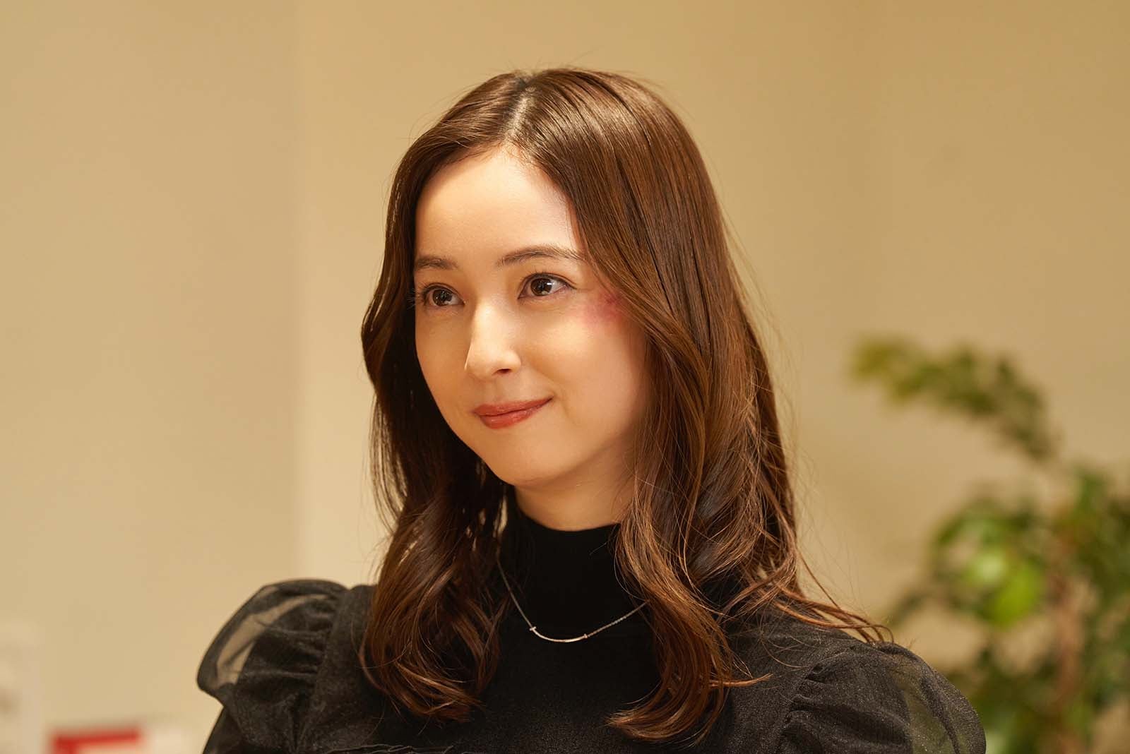 佐々木希「アイのない恋人たち」第7話より（C）ABCテレビ