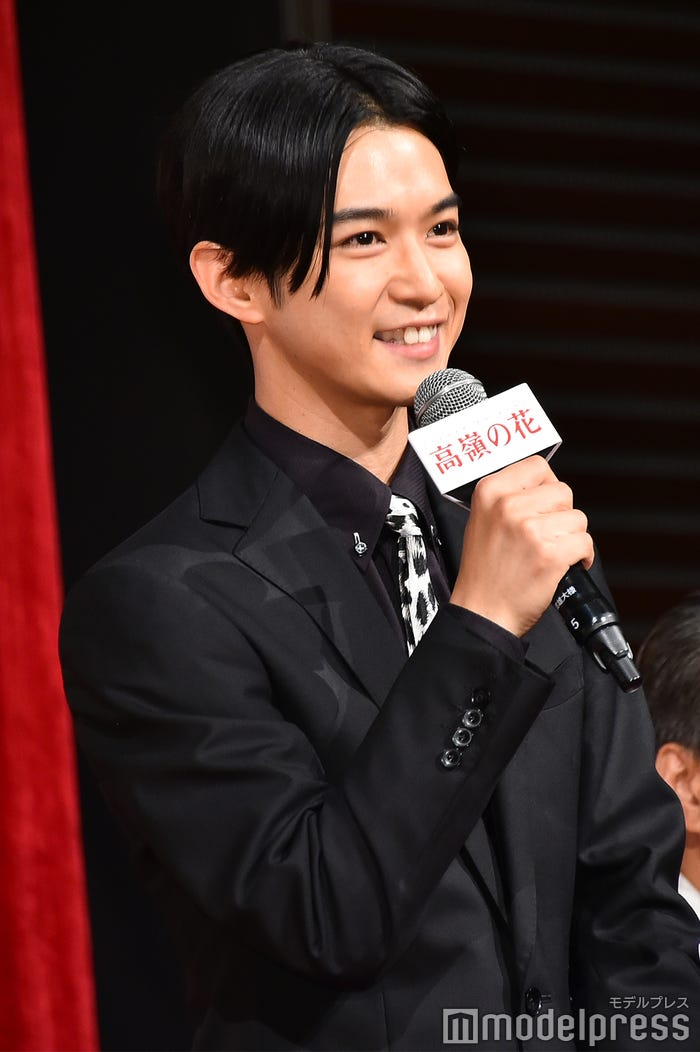 笑うと“可愛い”が溢れ出る千葉雄大(C)モデルプレス