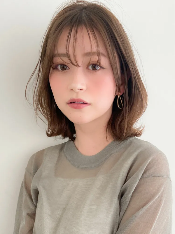 30代の面長さんに似合う髪型15選 小顔見えもおしゃれも叶うおすすめスタイル モデルプレス 30代の面長さんに似合う髪型15選 小顔見えもおしゃれも叶うおすすめスタイル モデルプレス