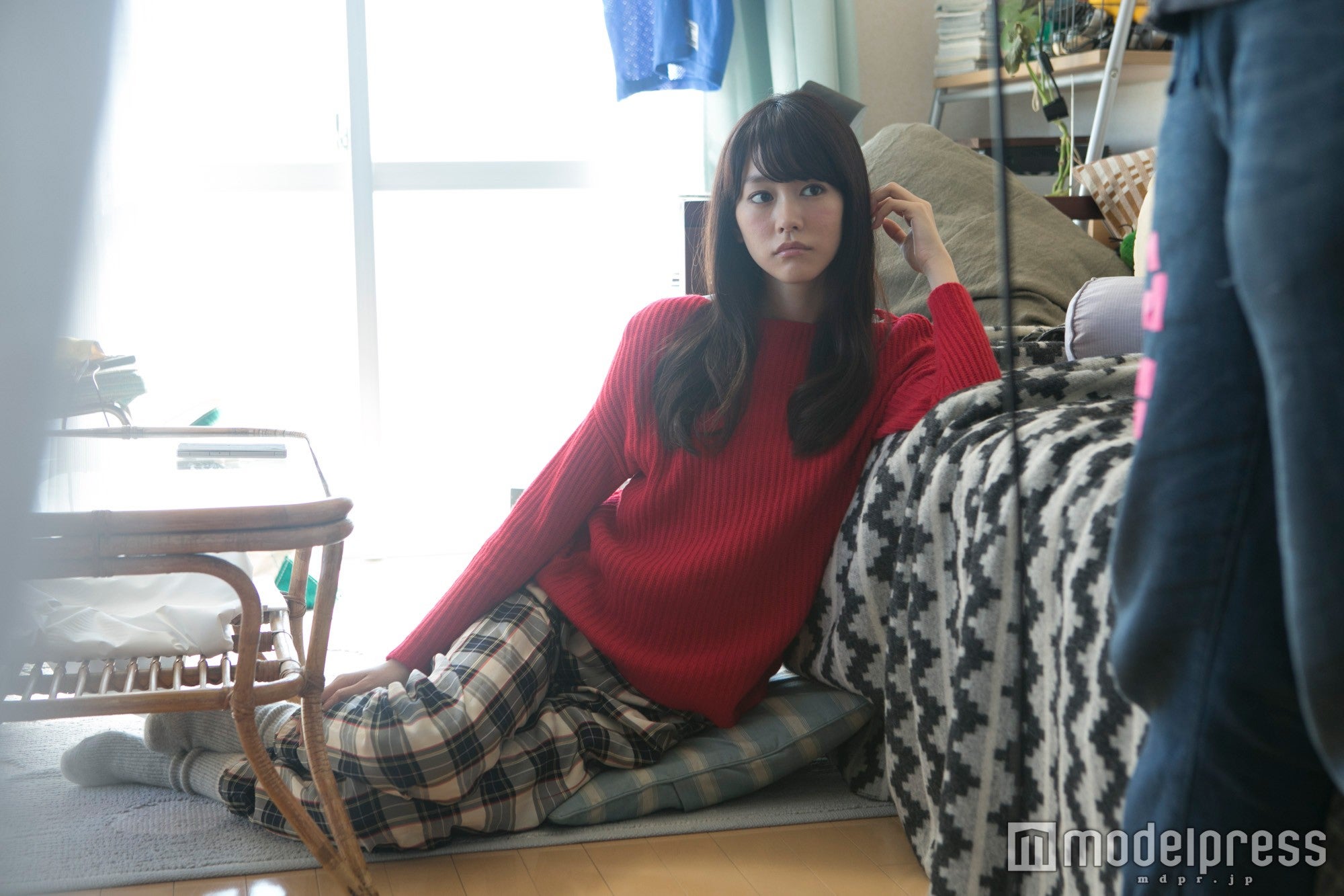 桐谷美玲／新CM「部屋編」より