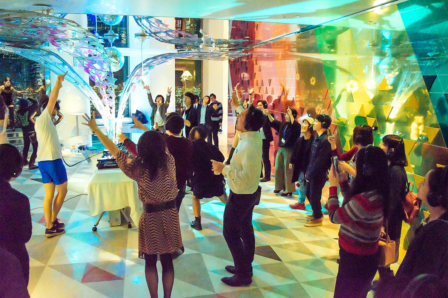 池袋サンシャイン60展望台で「サイレントスカイフェス」、ポップ・HipHop・アニソンがテーマ