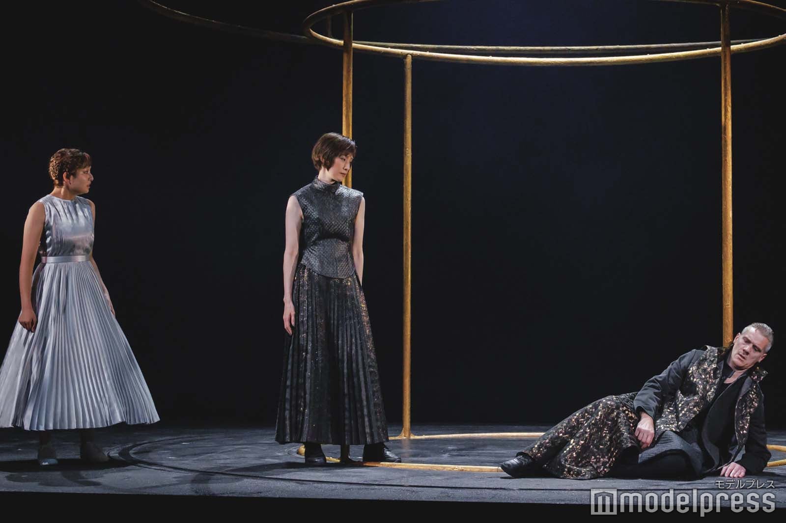 吉川愛、天海祐希、、アダム・クーパー（C）モデルプレス