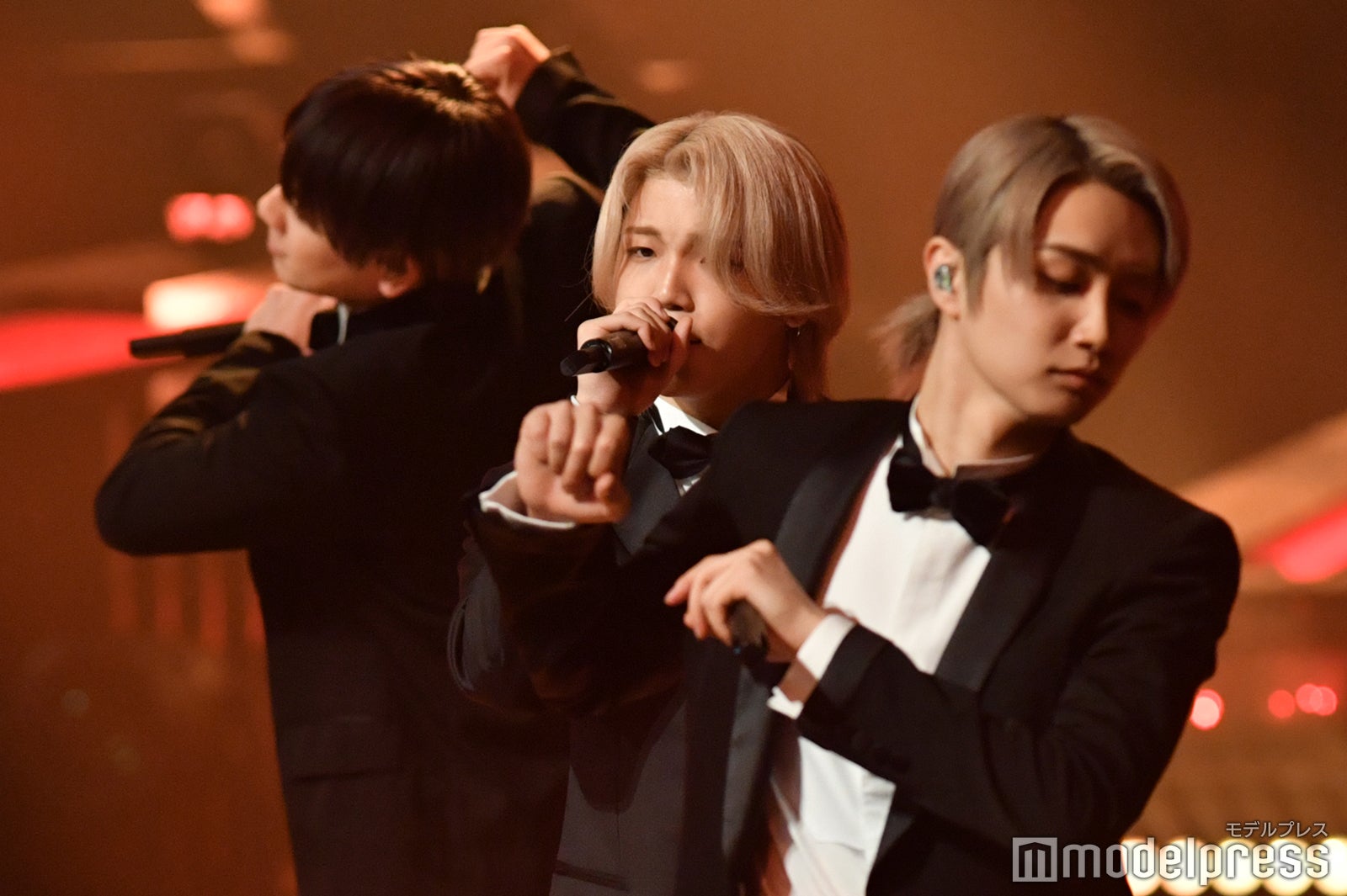 （C）モデルプレス