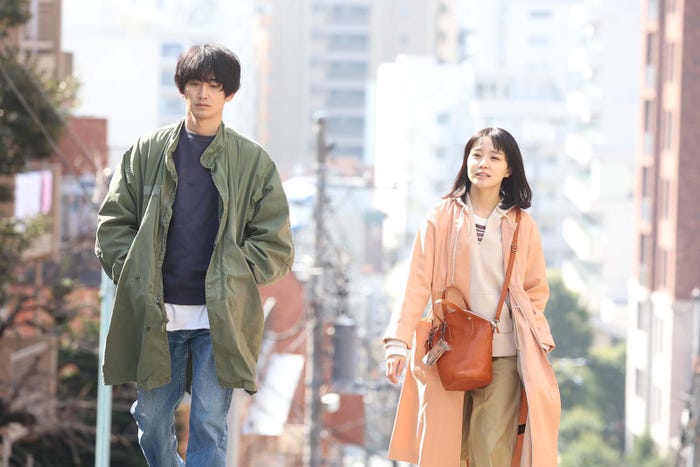 奈緒、永山瑛太「あなたがしてくれなくても」第1話より(C)フジテレビ