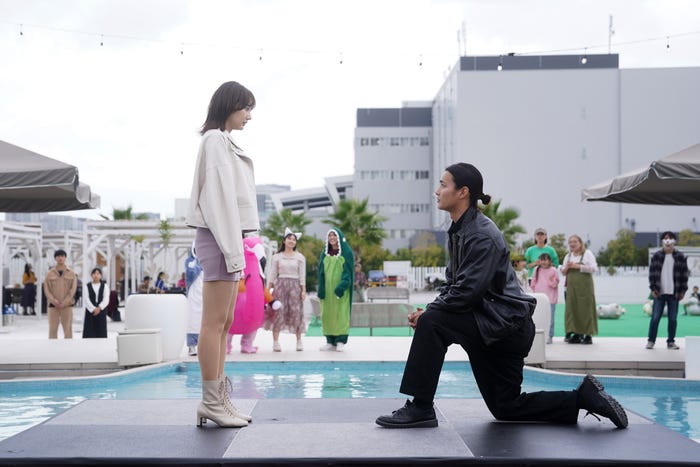 武田玲奈、野村周平(C)映画「おいハンサム!!」製作委員会