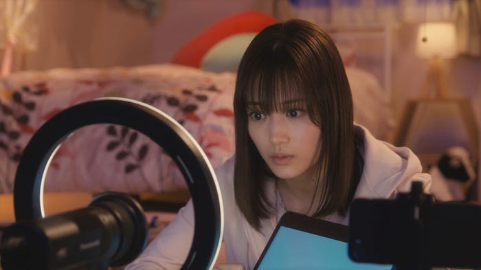 山下美月 (C)フジテレビ