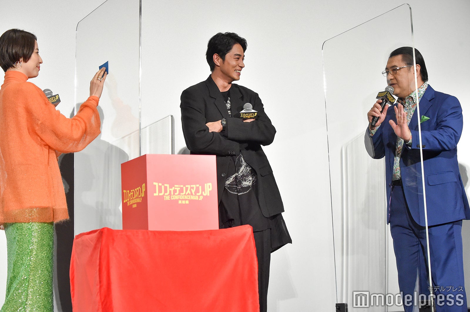 長澤まさみ、東出昌大、小手伸也 （C）モデルプレス