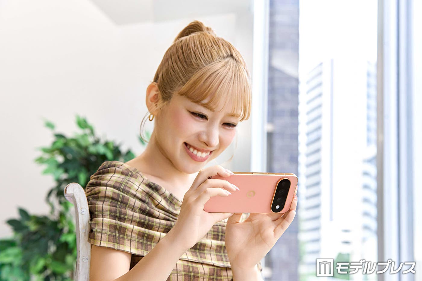 auで“好き”とつながる毎日へ(C)モデルプレス