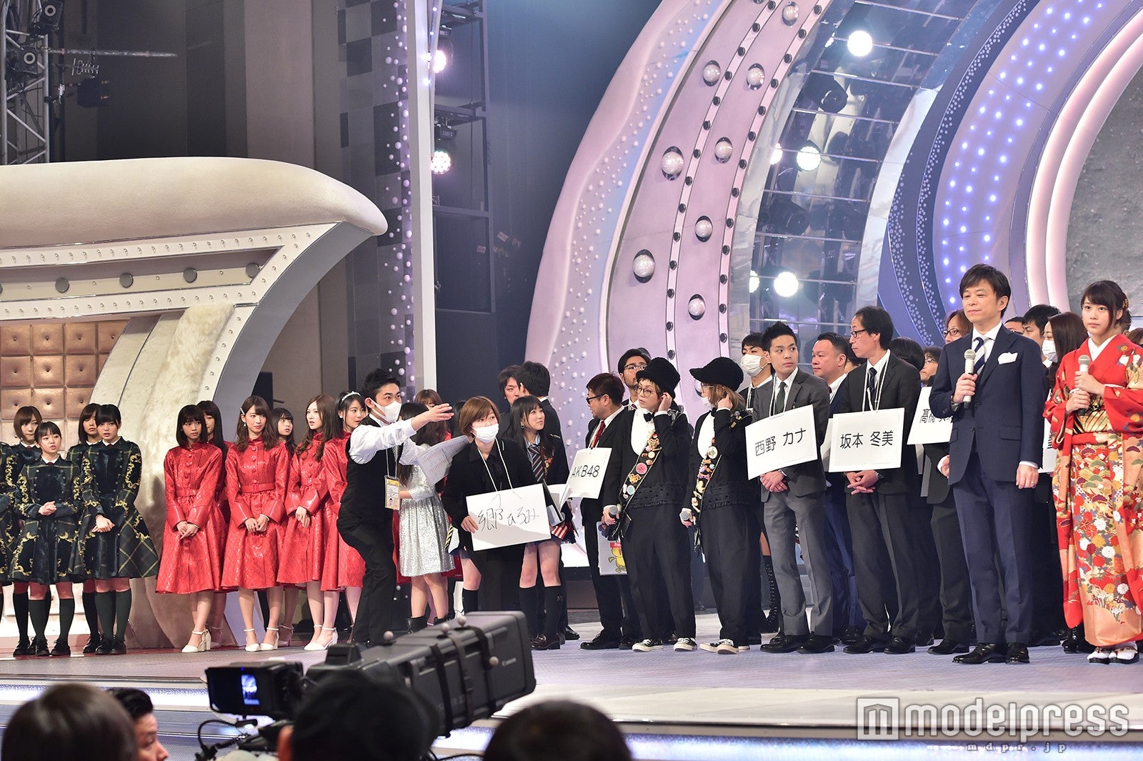 出演者ら（C）モデルプレス