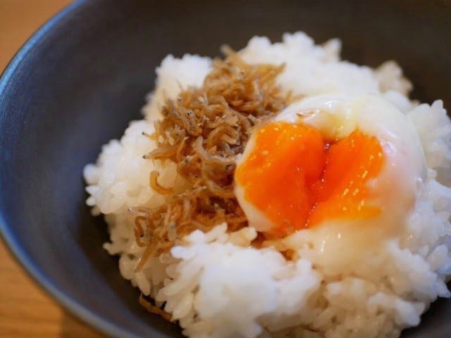 奈良に来たら絶対行って！ごはんが止まらなくなる絶品「お漬物バイキング」