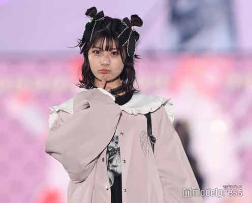 「オオカミ」出演で話題のゆな、お団子ヘア×ガーリーコーデが可愛い<関コレ2022S/S>