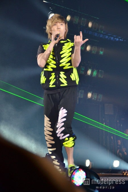 ボーカルのイ・ホンギ