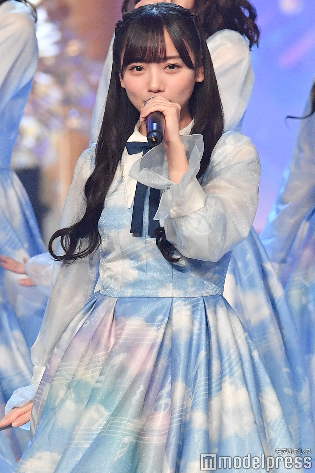 画像27/52) 日向坂46、初レコ大で大賞狙う 空色ワンピで「ドレミ