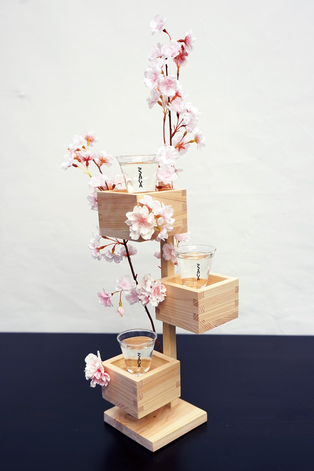 一本桜／画像提供：アフロ＆コー