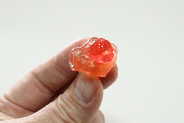 ダイソー　かくれんぼグミ　ダイソー　いちご味　カメ