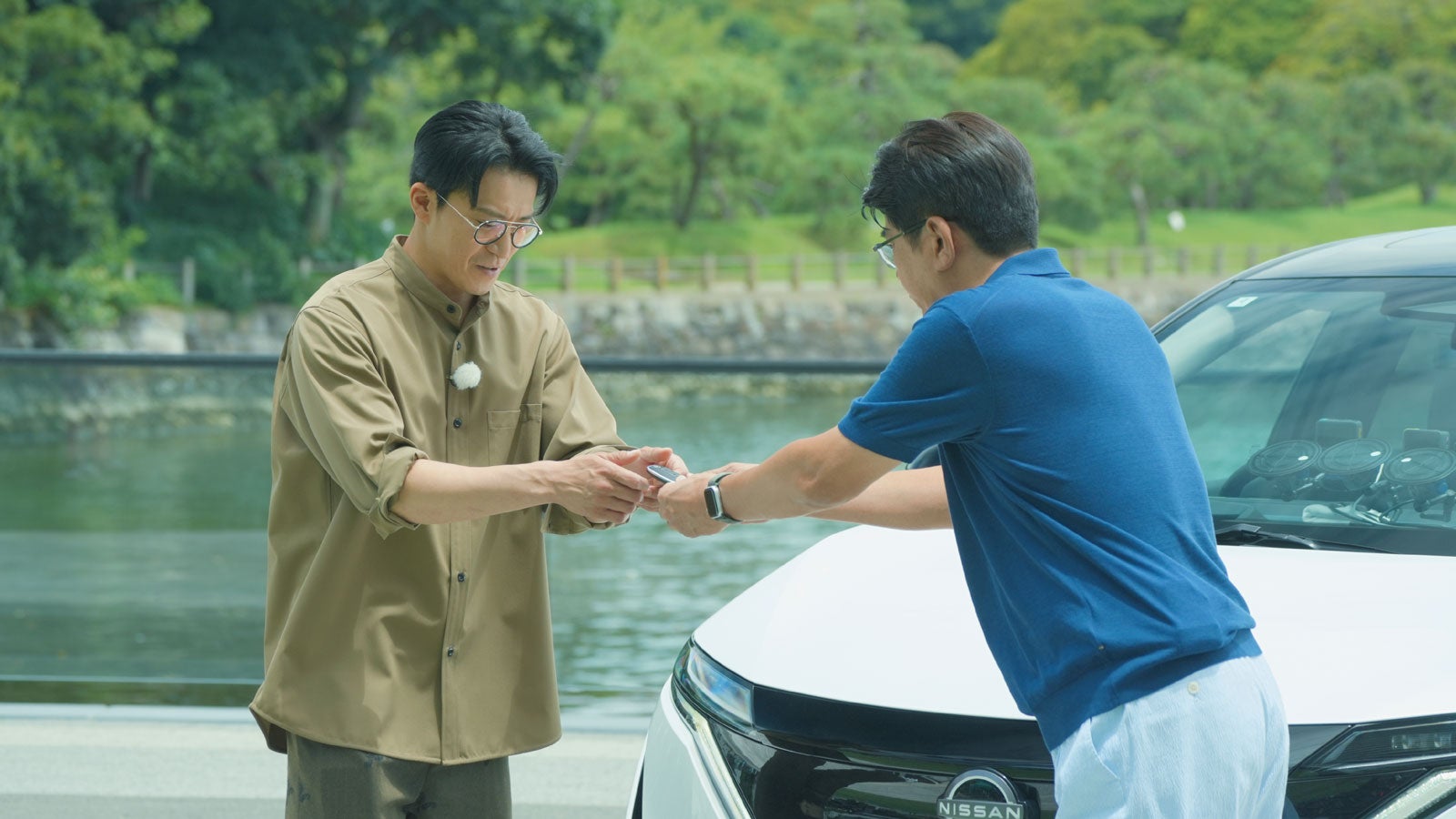 小栗旬、石橋貴明（C）TBSラジオ