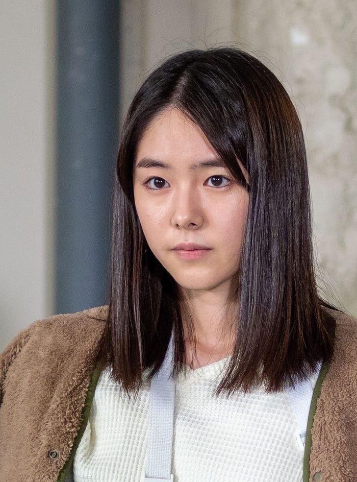 唐田えりか(C)テレビ東京