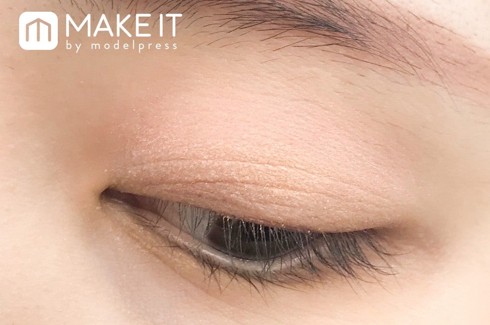 ポール & ジョー フェイス & アイカラー CS／122 使用（アイシャドウ） (C)メイクイット