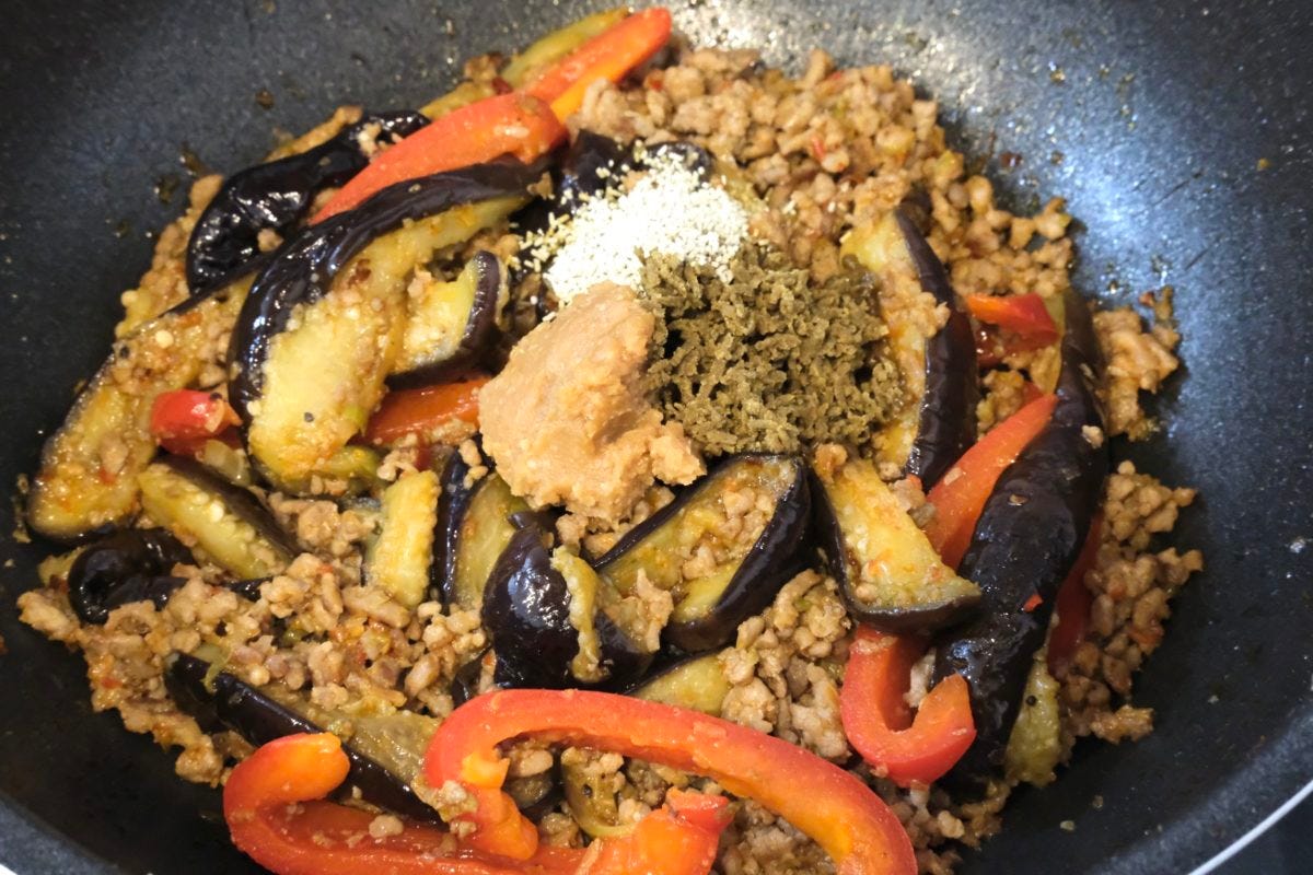 ヒルナンデス・カレーみそマーボーなす