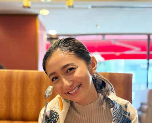 TBS近藤夏子アナ、ショーパンからヘルシー美脚際立つ「脚長過ぎる」「モデルかと」反響続々